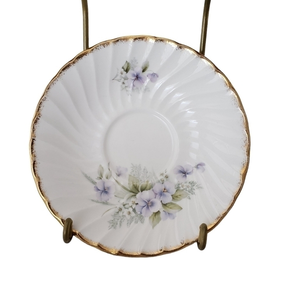 Vintage Birks Ribbed Fine Bone China Wild Flowers Teacup & Saucer Set - Picture 4 of 10